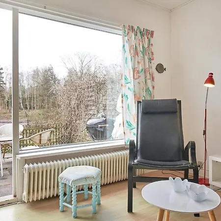 2 Person In Aakirkeby-by Traum Vester Somarken